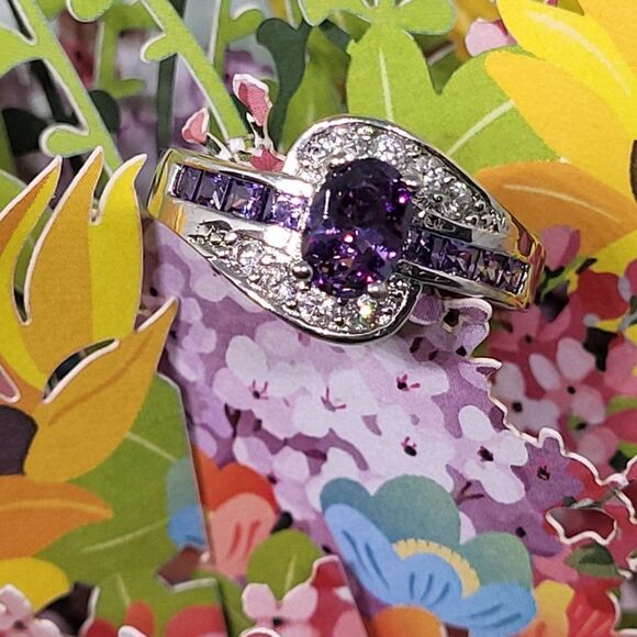 JoJo, 2038681,New, Oval Cut Purple Swiss Crystal  Ring, Size 7 - Picture 5 of 6